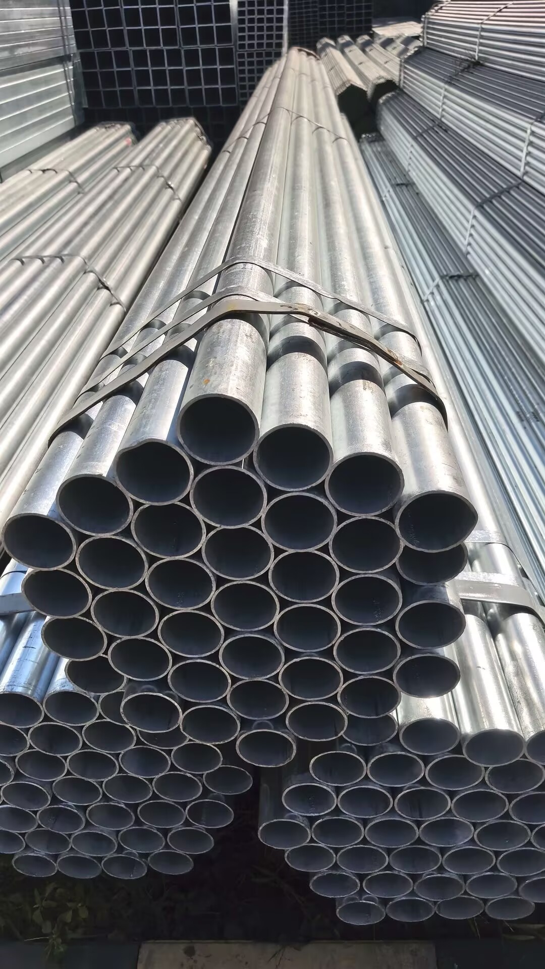 Round tube